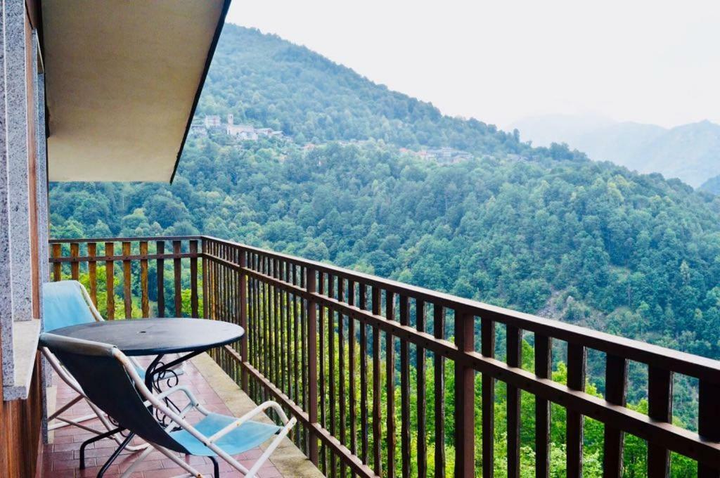 Gold Cave Casa Vacanze Relax Nel Bosco Appartamenti Pessinetto Bagian luar foto